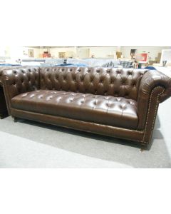 Woodridge 3.5 Seat Chesterfield Sofa