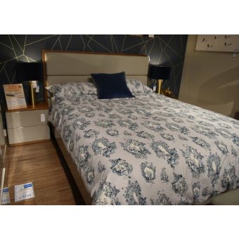Caspian 150cm Bedframe With 2 Bedside Chests